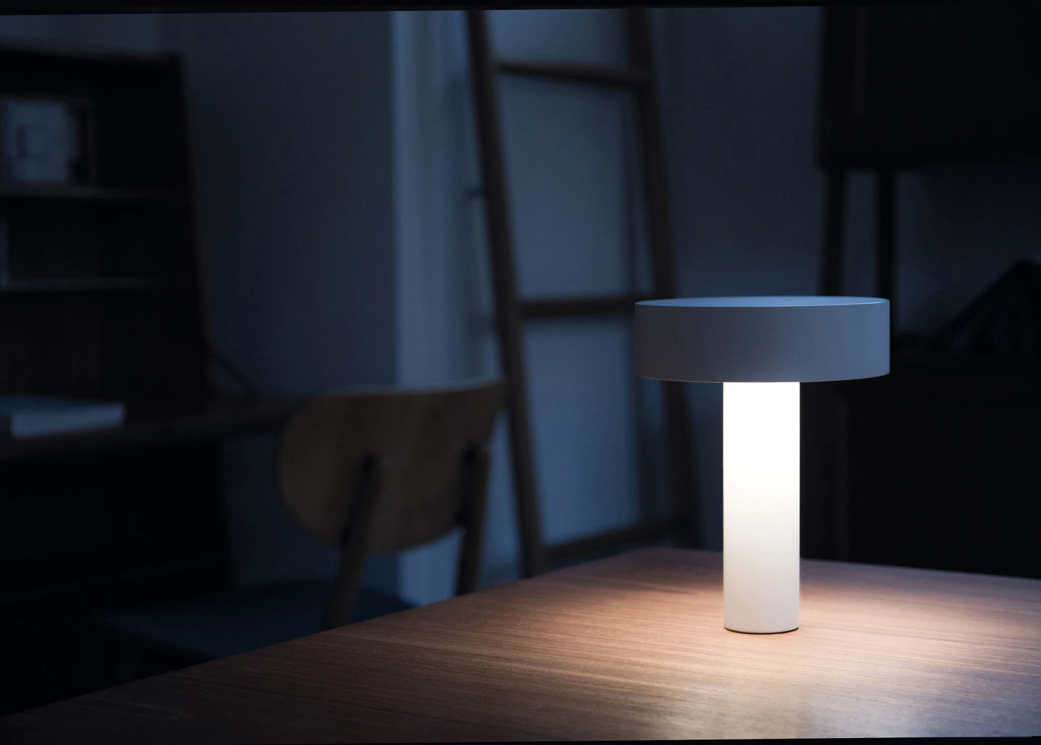 PoPuP Portable Table Lamp/Speaker 8 PoPuP Portable Table Lamp/Speaker - Image 6