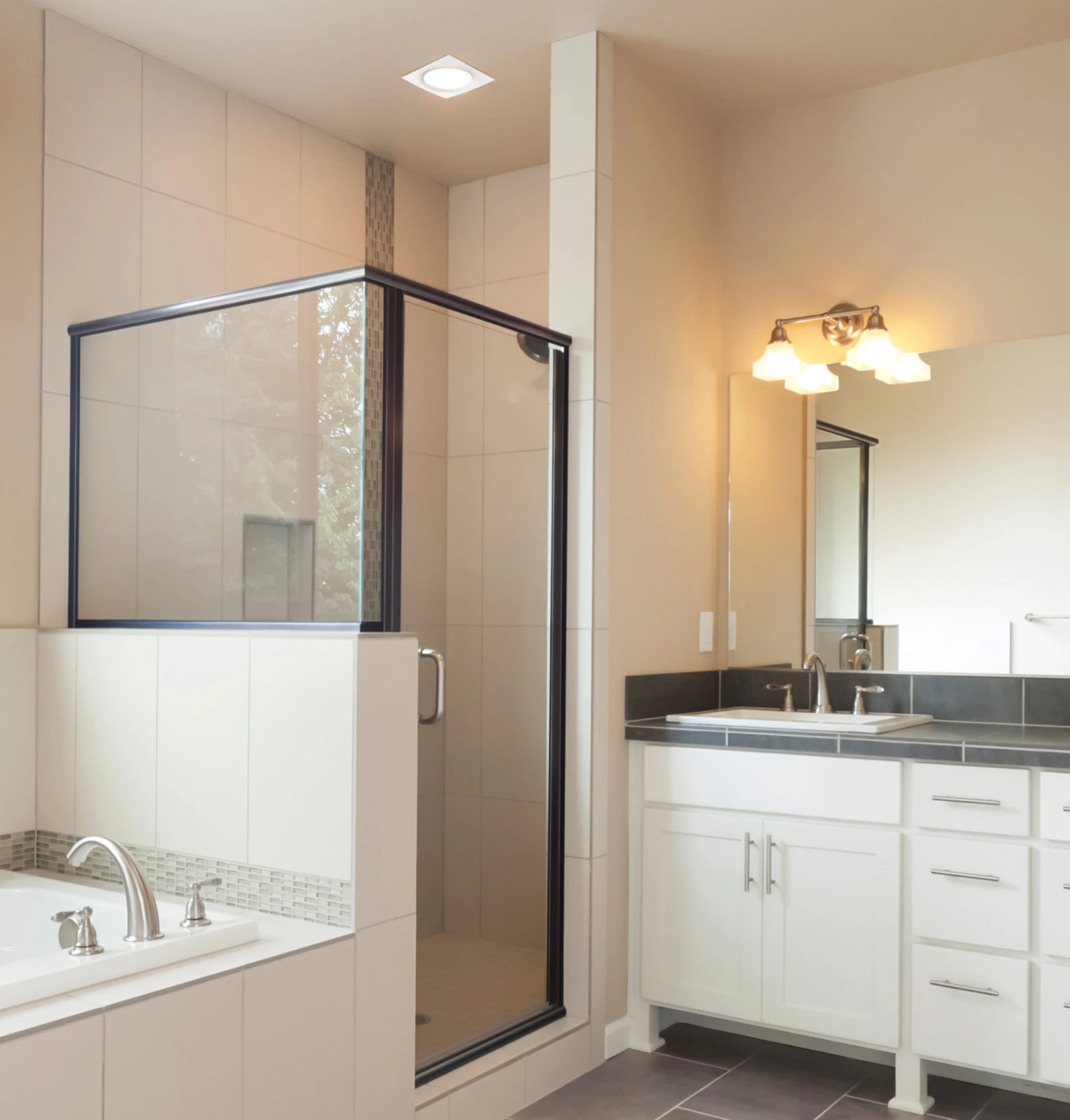 AP Recessed Square Exhaust Fan With Light 5 AP Recessed Square Exhaust Fan With Light - Image 3