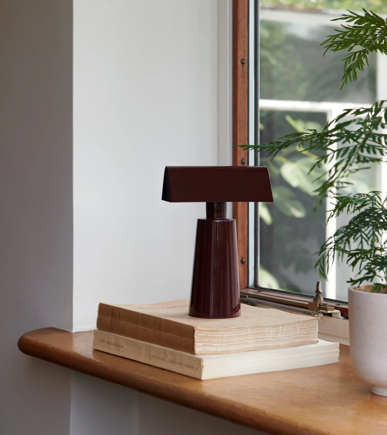 Caret Portable Table Lamp 11 Caret Portable Table Lamp - Image 9