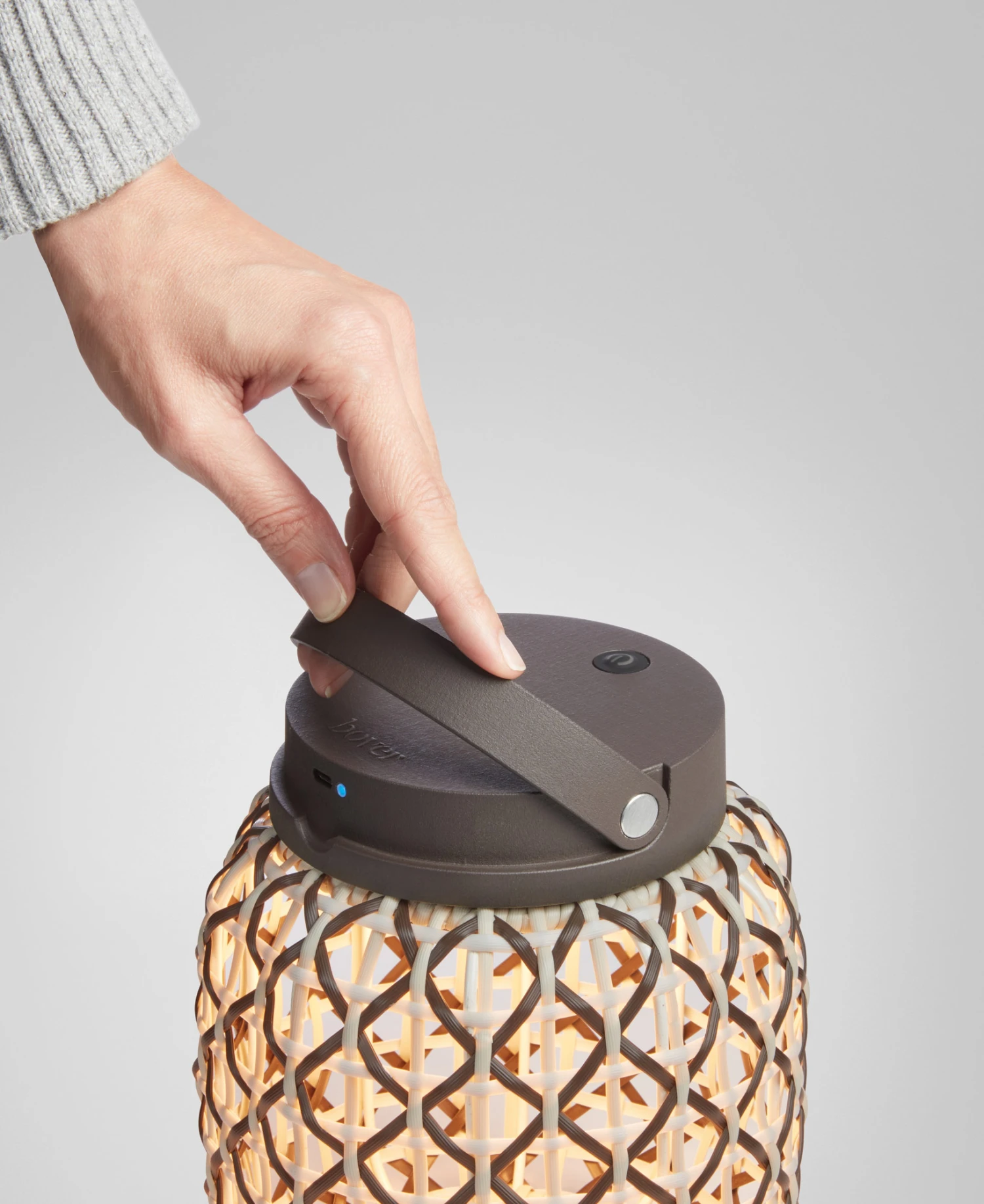 Nans Portable Table Lamp 5 Nans Portable Table Lamp - Image 3