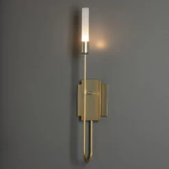 Lisse Wall Sconce