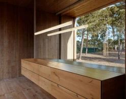 I-Line Linear Pendant -Home Lighting Shop lzf ilinelinearpend hallway1