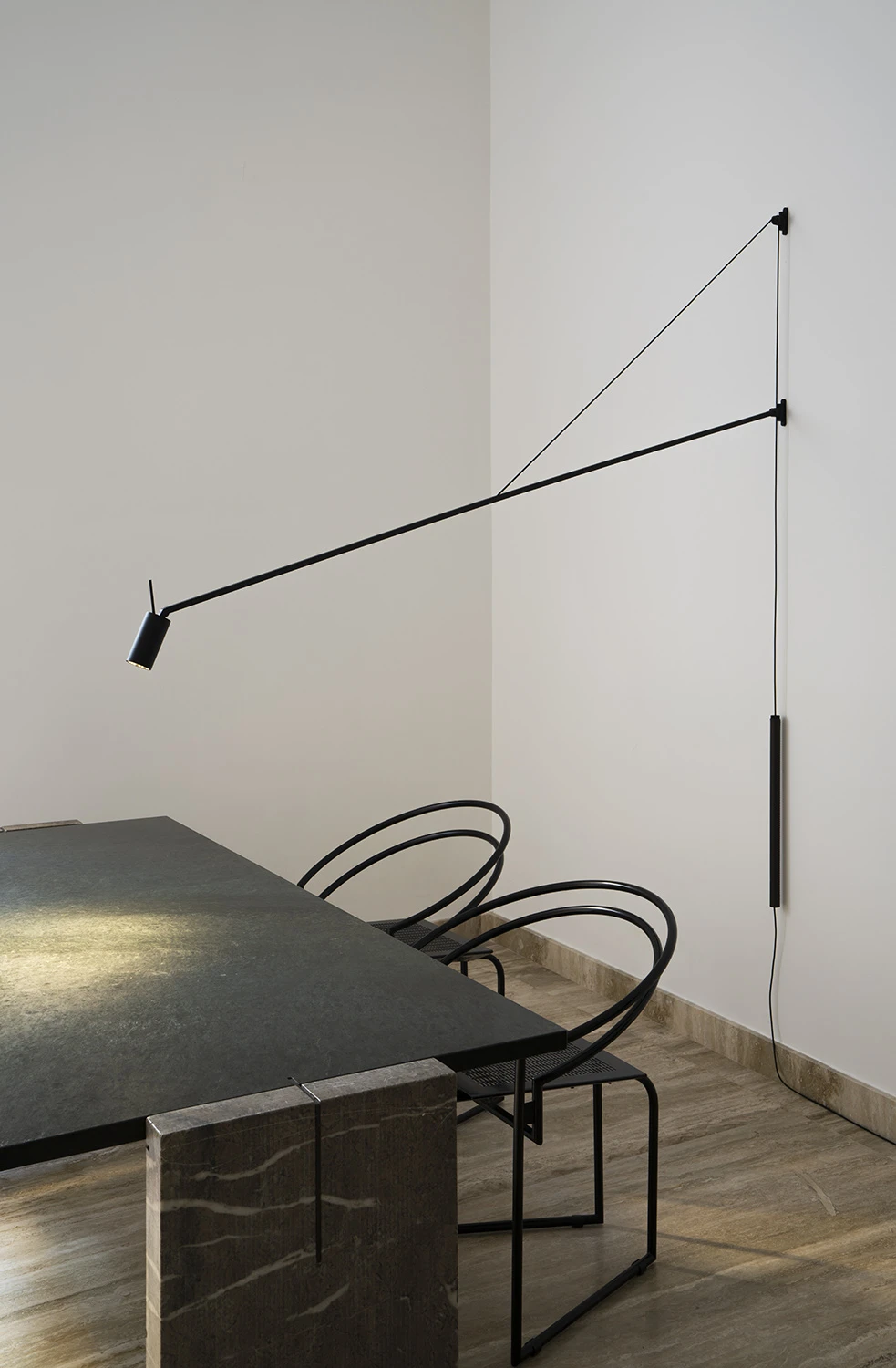 Nemo Swan Plug-in Wall Sconce 8 Nemo Swan Plug-in Wall Sconce - Image 6