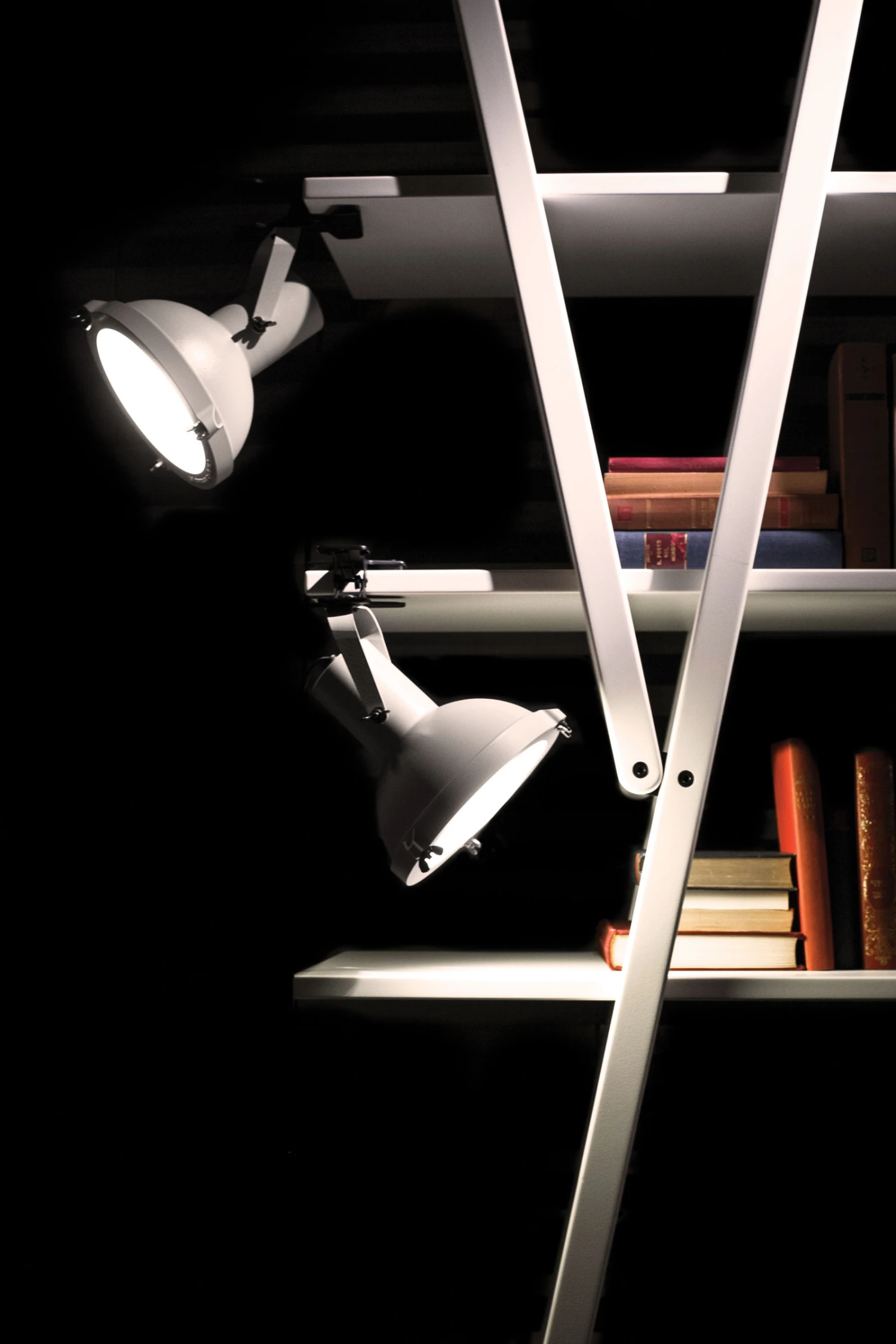 Nemo Projecteur Clip-On Light 6 Nemo Projecteur Clip-On Light - Image 4