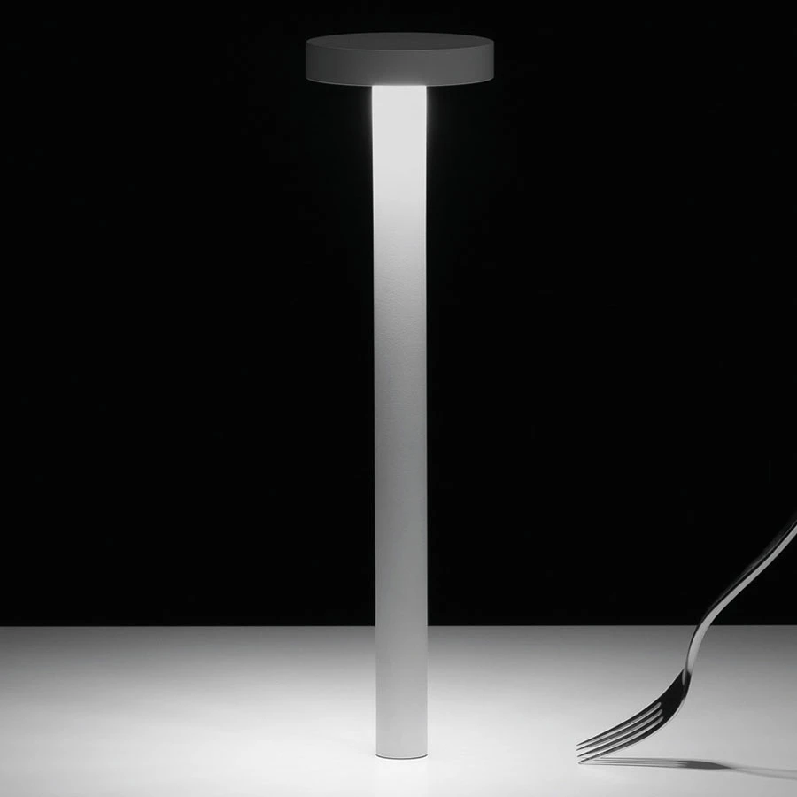 TeTaTeT Portable Table Lamp 5 TeTaTeT Portable Table Lamp - Image 3