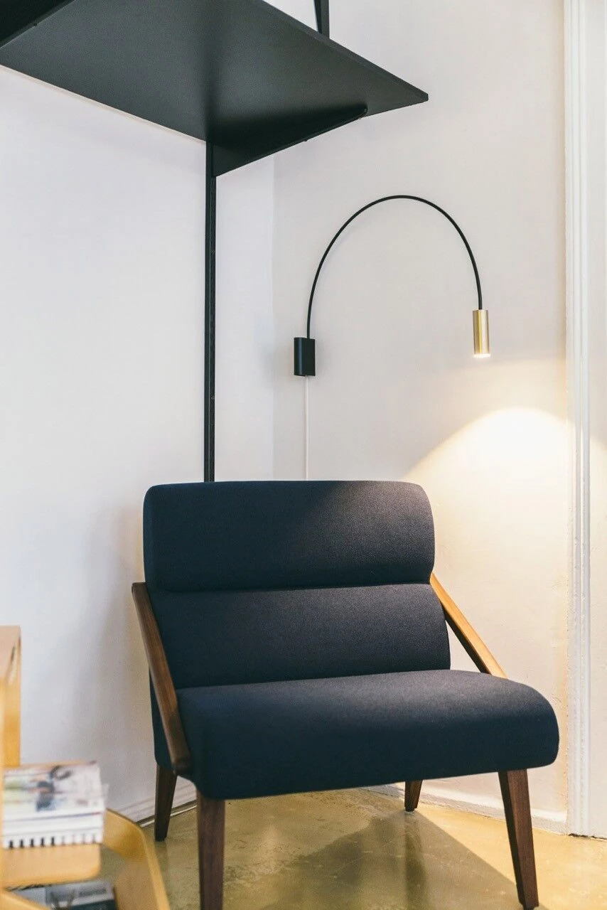 Volta Wall Light 5 Volta Wall Light - Image 3